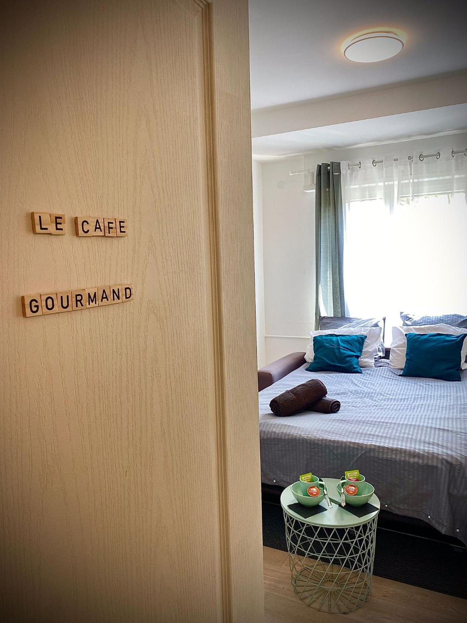 Studio Le Cafe Gourmand - Proche Gare - Coin Tranquille Mulhouse Bagian luar foto